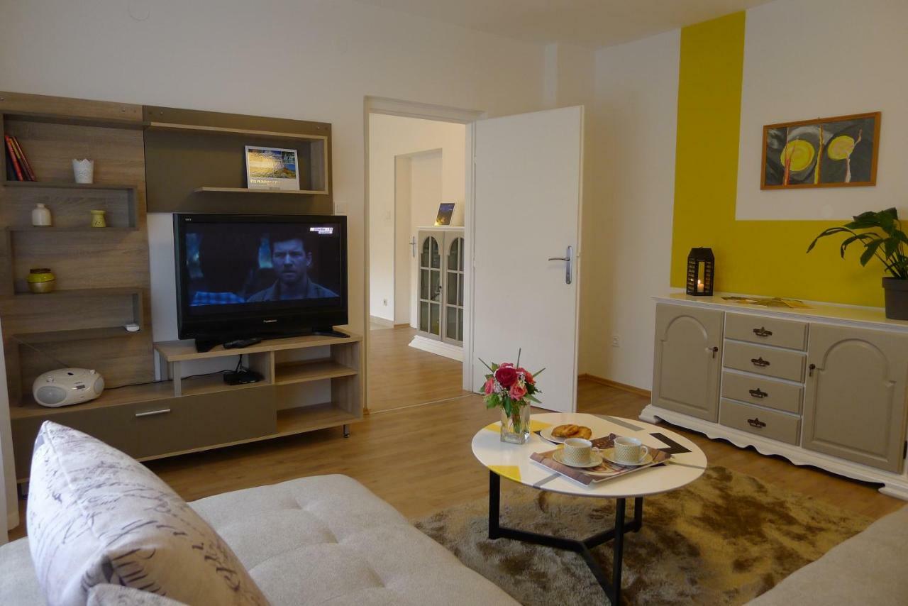 Zola Lägenhet Zagreb Exteriör bild