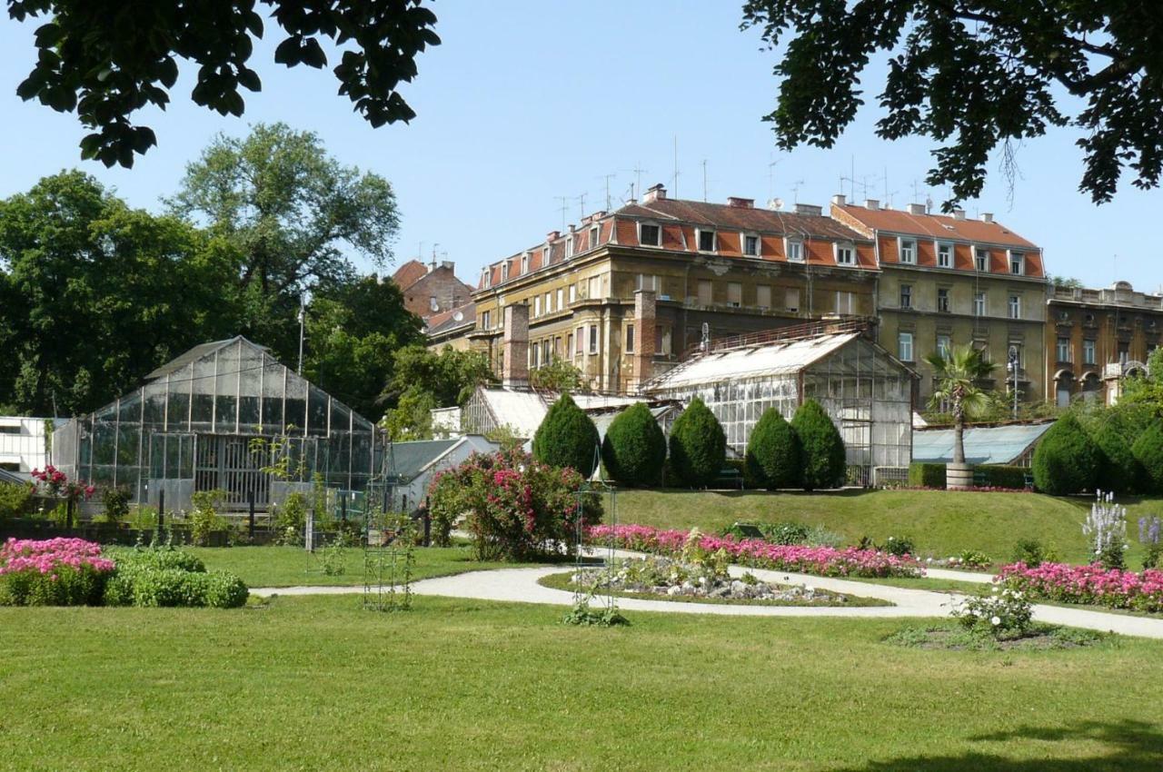 Zola Lägenhet Zagreb Exteriör bild